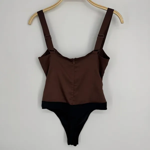 WeWoreWhat‎ Ruched Cup Bodysuit Size 2 Brown Satin Night Out Trendy Sexy - Image 5