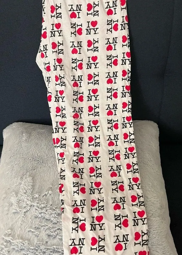 I 💗 NY pajama pants. Size S. In good condition. - Image 2