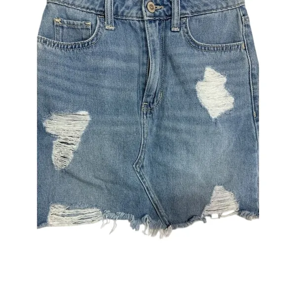 Hollister Ultra‎ High-Rise Distressed Denim Skirt Frayed Hem Light Wash Sz 1 - Image 4