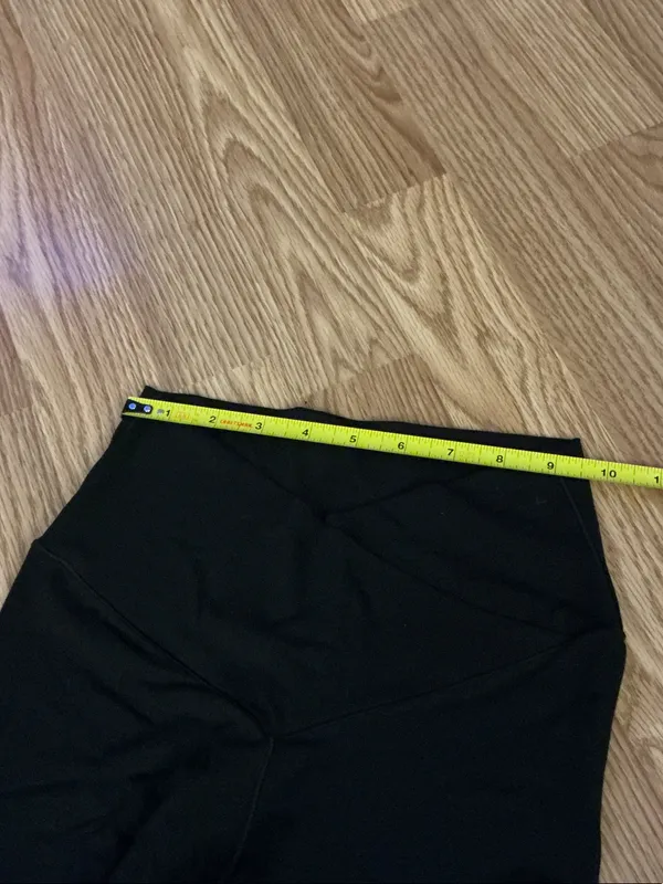 Offline By Aerie Crossover High Rise 7/8 Leggings Size Medium - Image 4