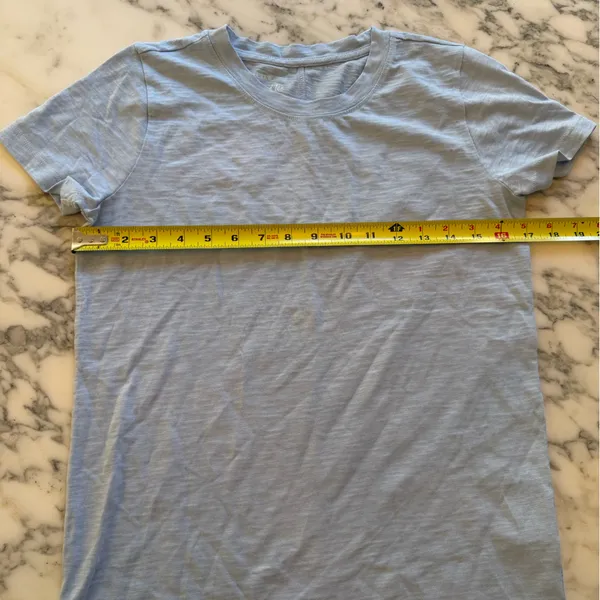 NWT J.Crew Short Sleeve Girlfriend Tee Sky Blue Sz XS sold out online - Image 6