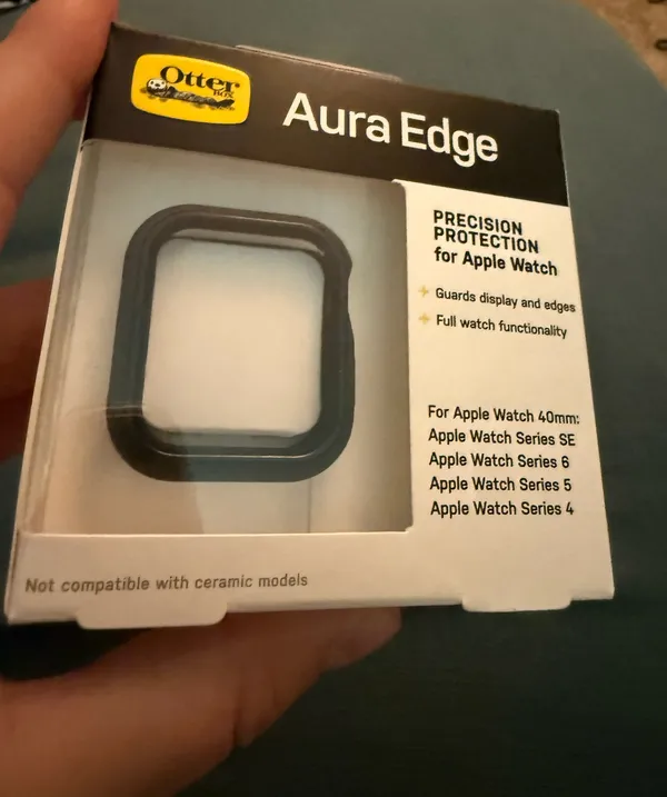Otter Box Apple Watch Bumper 40mm Black - Image 6