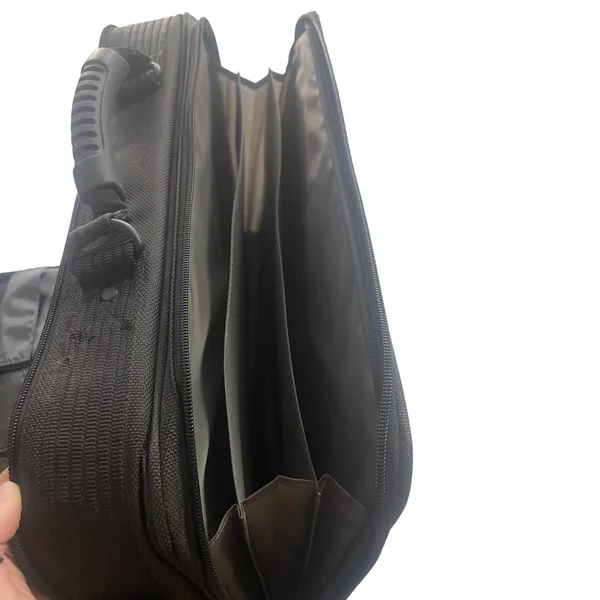 Targus Black Laptop Work Office Black Grey‎ Strap Laptop Shoulder Bag - Image 11