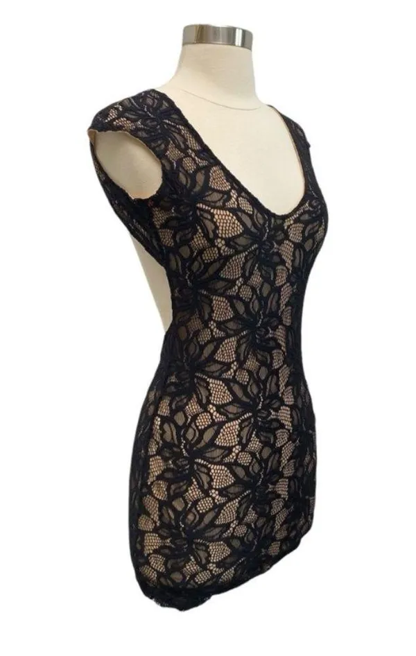 Revolve Lovers And Friends Lace Mini Dress With Open Back Size XS - Image 6