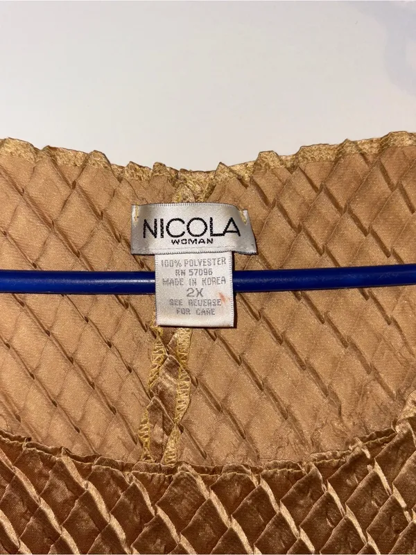 NICOLA Quilted Sleeveless Tank in Bronze-Gold - Image 2