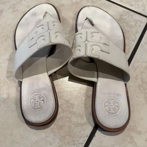 Tory Burch Jamie Dulce De Leche Full T Logo Thong Full Leather Sandals - Image 2