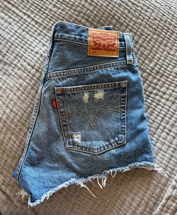 Levi’s 501 Denim Shorts - Image 7