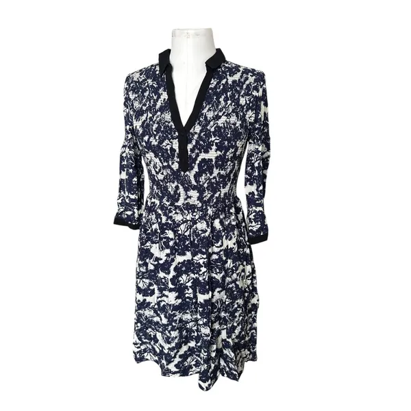 Anthropologie Edme & Esyllte Sketchbook Shirt Dress Blue White Smocked size 6 - Image 2