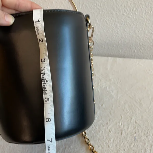 Zara Black Gold Fixtures and Chain Bucket Bag - Image 4