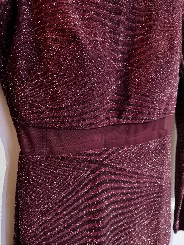 Women's Burgundy Long-Sleeve Sheer-Waist Bodycon Dress - Image 3
