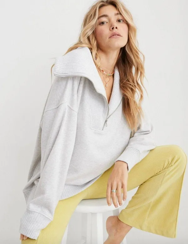 Aerie Very Oversized Black  Pullover - Image 4