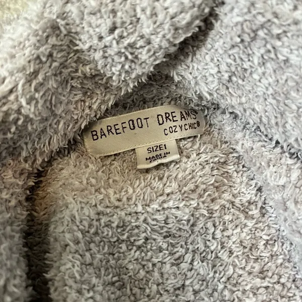 Barefoot Dreams Heathered Robe - Image 5