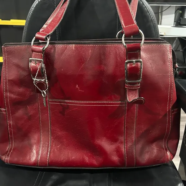 Fossil Elegant Red Leather Tote Bag - Image 8