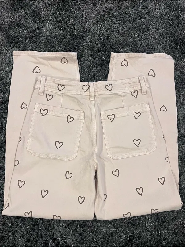Universal Threads 🌸IVORY HEART EMBROIDERED DENIM PANTS NEW🌸 - Image 4