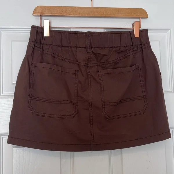 Wild Fable NWT  brown cargo mini skirt - Image 2