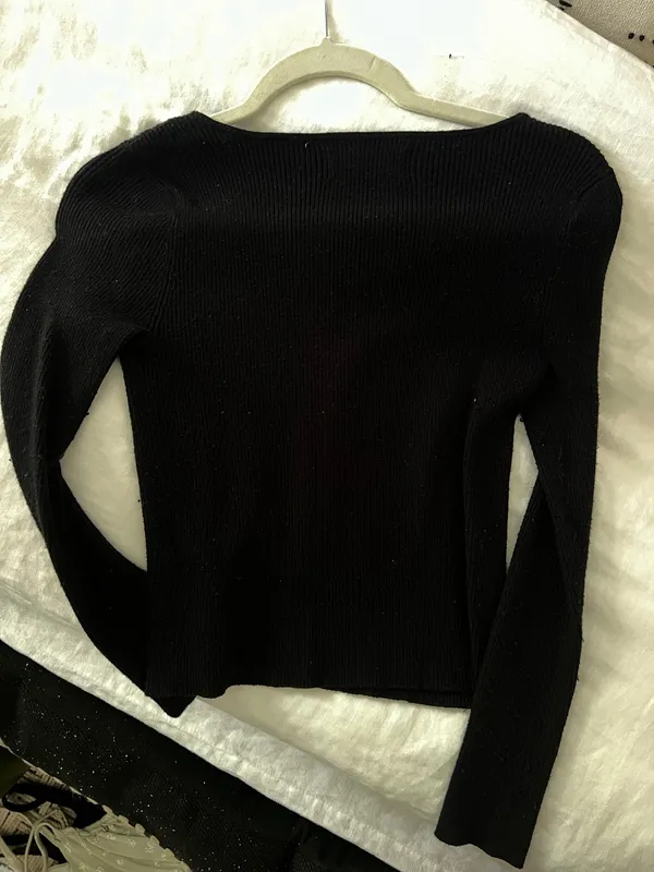 Ribbed Abercrombie and fitch soft top - Image 8