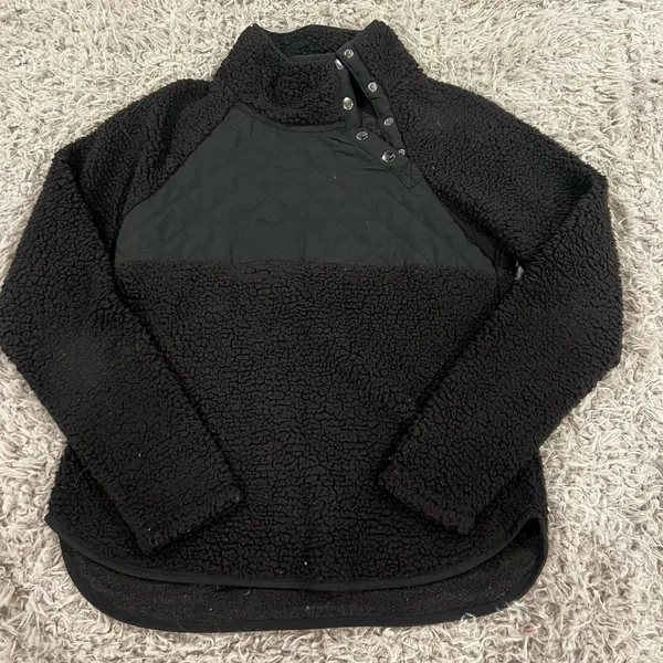 Abercrombie & Fitch Sweater - Image 2