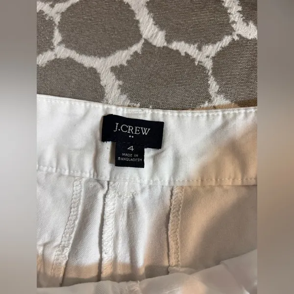 J. Crew Women's White Shorts - Image 2