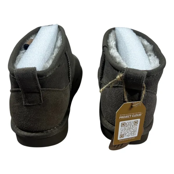NWT Project Cloud Mini Ankle Boot Solid Suede Grey Winter Cozy Comfort Size 9M Gray - Image 4