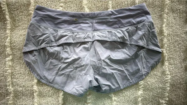 Lululemon Shorts Speed Up 2.5" Light Blue - Image 2