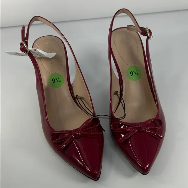 Bandolino Red Patent Slingback Heels - Image 14