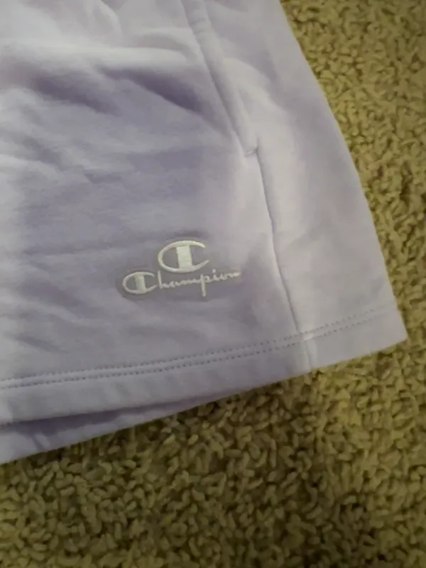 Champion Shorts Women - Image 2