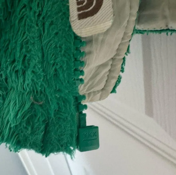 The North Face Green Teddy Jacket with Soft Fuzzy Material and Stand-Up Collar - Image 5