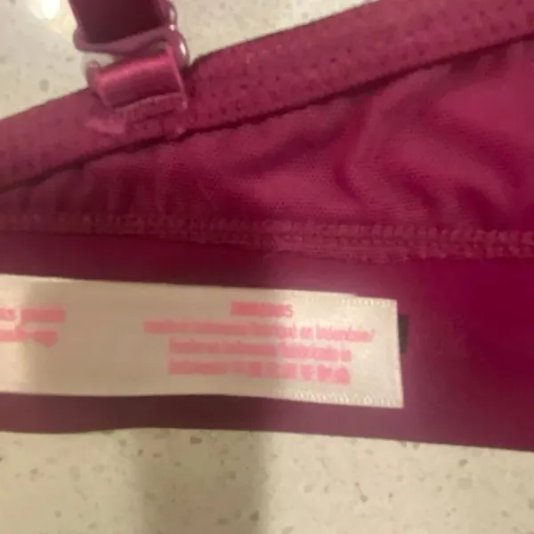 Victoria’s Secret wear everywhere wireless push-up bra, size 38B - Image 6