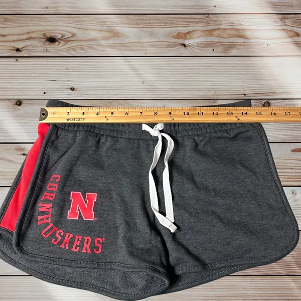 NEW Nebraska Cornhuskers Shorts‎ Womens S Gray Captivating Comfy Lounge Fleece - Image 7