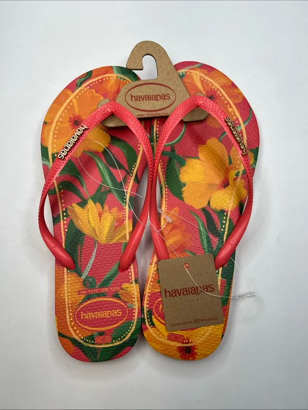 Havaianas Women's Slim Tropical Round Toe Sandals- Size 11/12 - Image 3