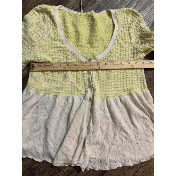 Free People Boho Hippie Bell Sleeve Peekaboo Lace Crochet Sweater Medium‎ - Image 4
