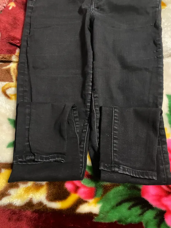 American Eagle Black Jeans - Image 2