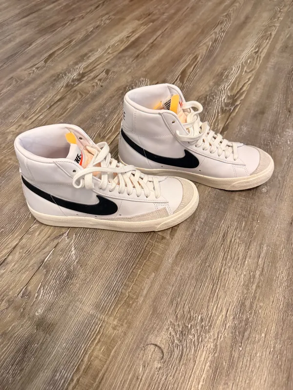 Women’s Nike Blazer Mid Sneakers - Image 2