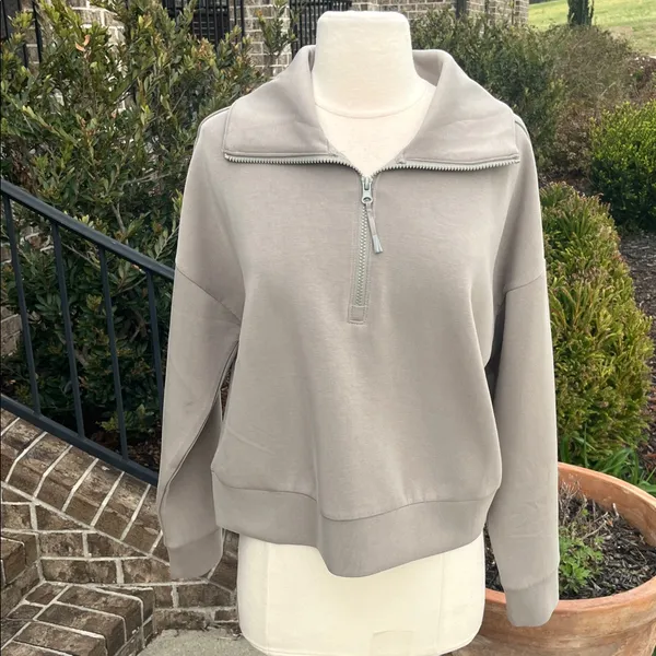 Avia So soft comfy Sweatsuit Sweatshirt Matching Pants Set Women’s Medium Taupe - Image 6