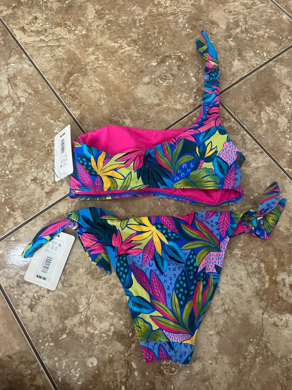 Gianni Bini Bikini Set One-Shoulder - Image 3