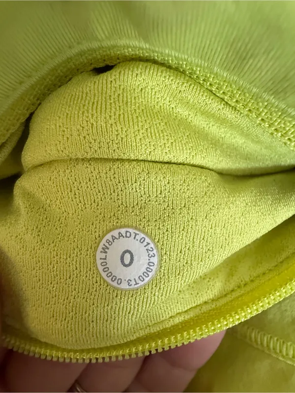 lululemon athletica Pace Rival Neon Yellow Skirt - Image 5