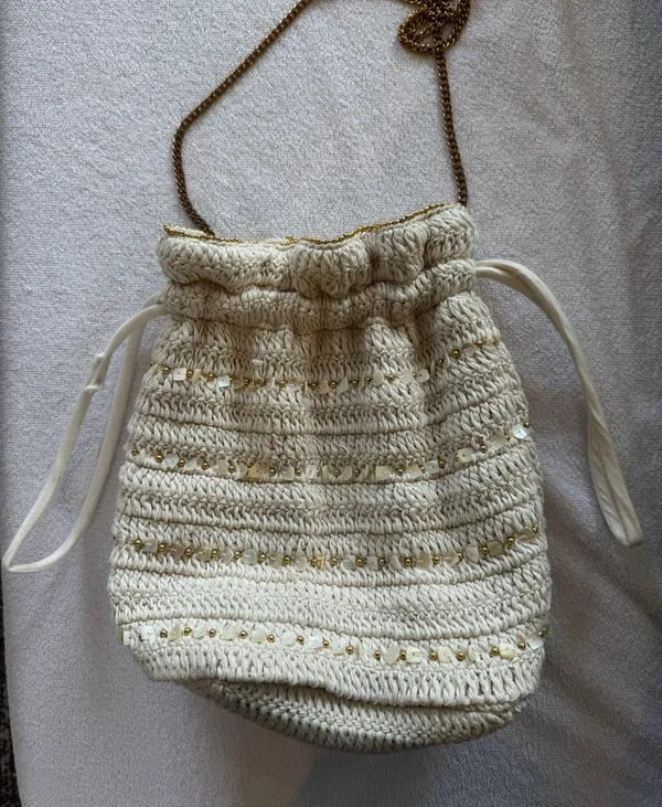 Lulus Beach Beaded Bucket Bag - Image 5