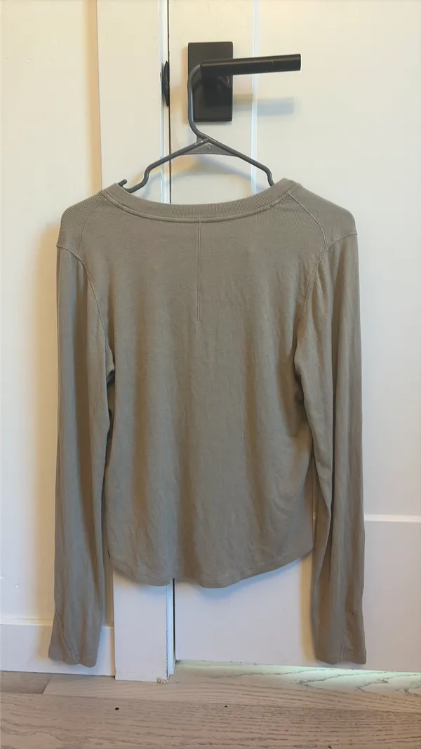 Lululemon Long Sleeve - Image 3