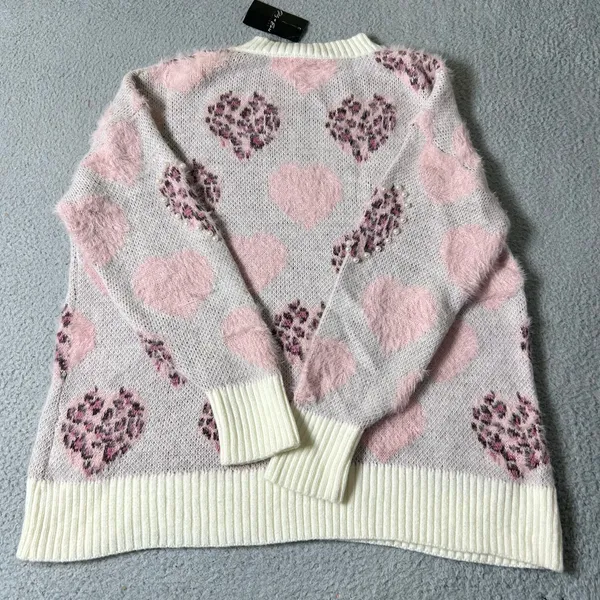 Glitz‎ & Ears Sweater Womens M Pink Cream Fuzzy Leopard Heart Pearl Sweater NEW - Image 2