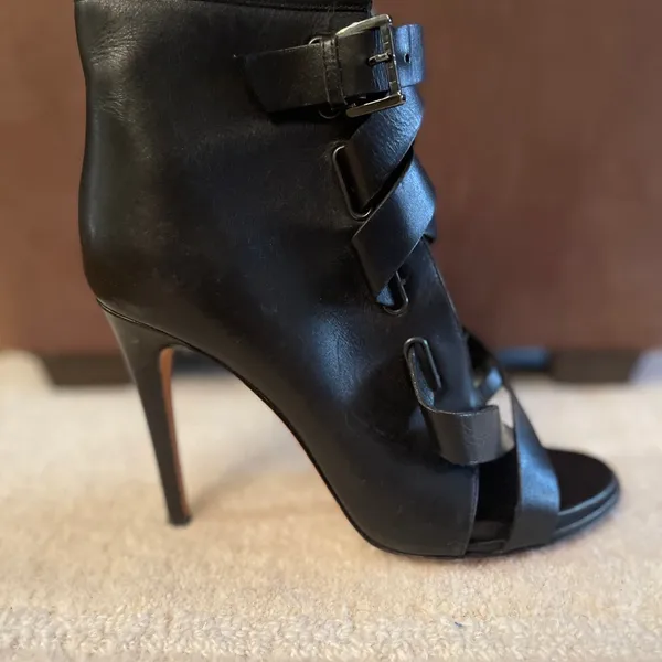 DVF Diane Von Furstenberg Black Stiletto Leather Booties - Image 14