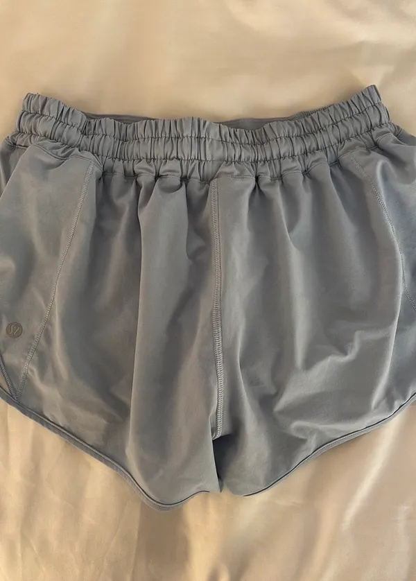 Lululemon Hotty Hot Short 2.5” - Image 3