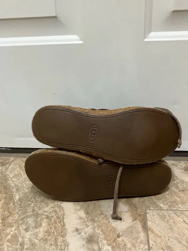 UGG brown Caspia Boot - Image 5