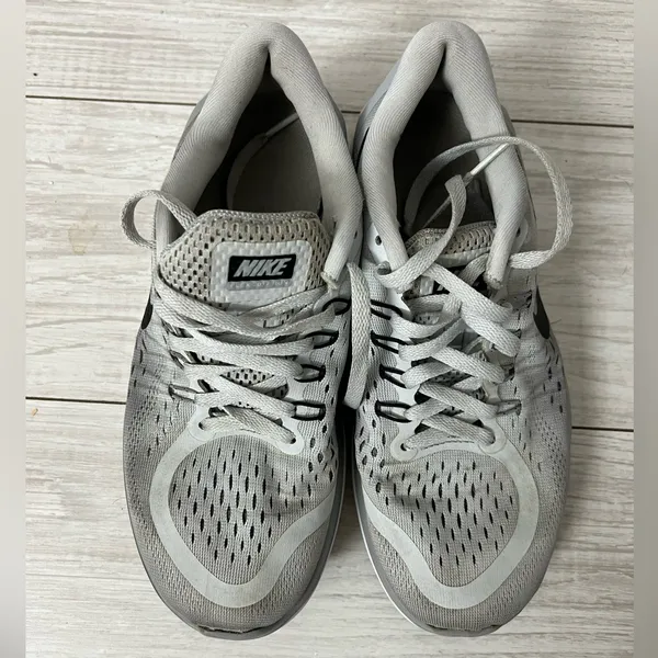 Nike Flex 2017 RUN woman’s Size 6.5 Pure Platinum Gray sneakers - Image 5