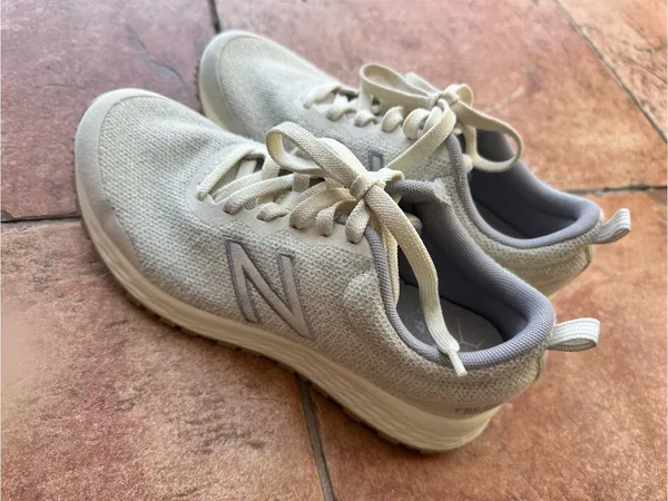 New Balance women's Knit Lace-Up Sneakers - Cream - Image 2