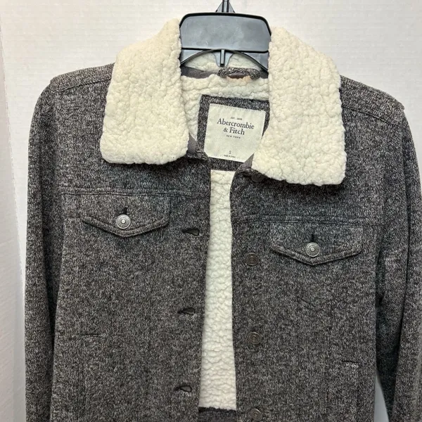 Abercrombie & Fitch Jacket Women's S Gray Knit Sherpa Lined Trucker - Image 2