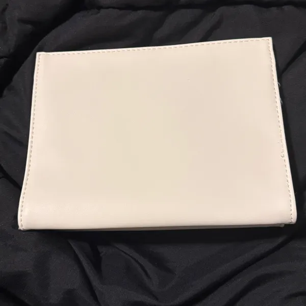 YSL BEAUTY POUCH CLUTCH - Image 3