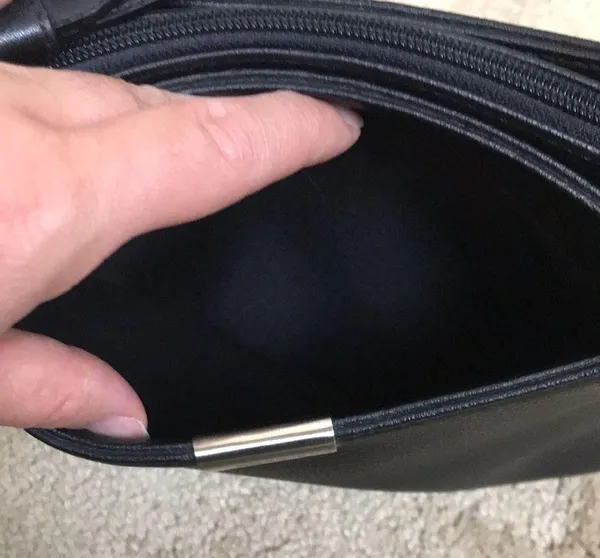 Esprit VTG Y2K Faux Leather Vegan Small Black Carry Hand Bag - Image 9