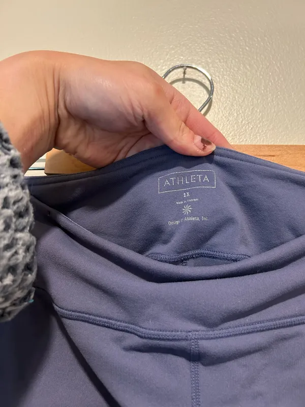 Athleta biker shorts (1X) - Image 6
