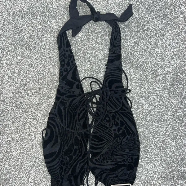 I am Gia black xs top - Image 6