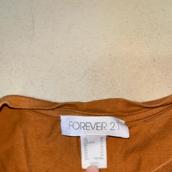 Forever 21 Boxy Crop Top - Image 4